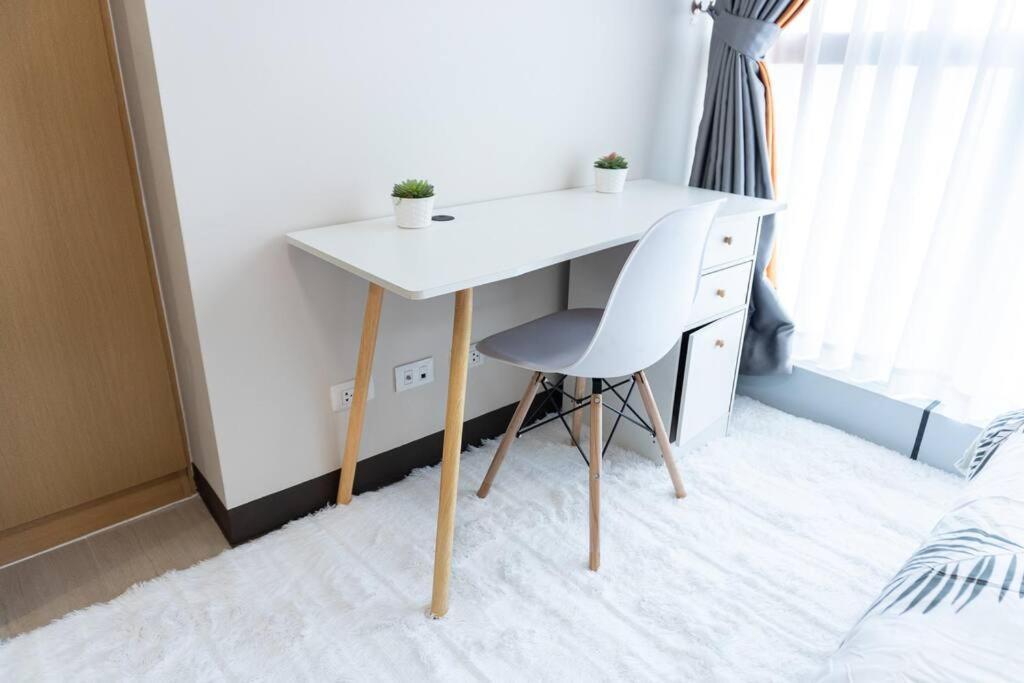 A2J Luxury 2Br Bgc Uptown Suite Near Uptown Mall Manila Zewnętrze zdjęcie