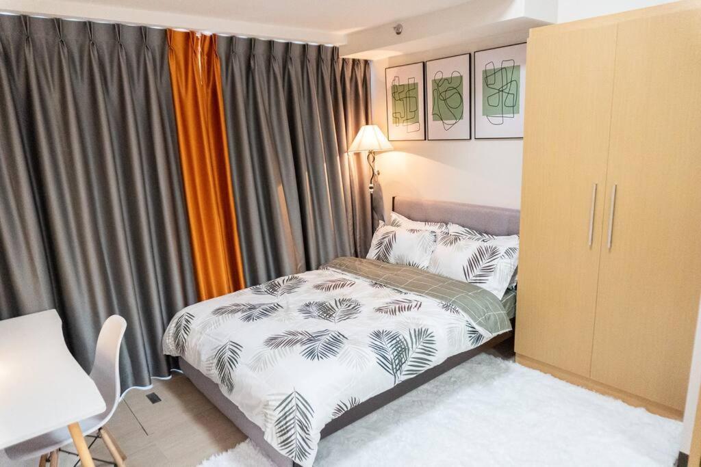 A2J Luxury 2Br Bgc Uptown Suite Near Uptown Mall Manila Zewnętrze zdjęcie