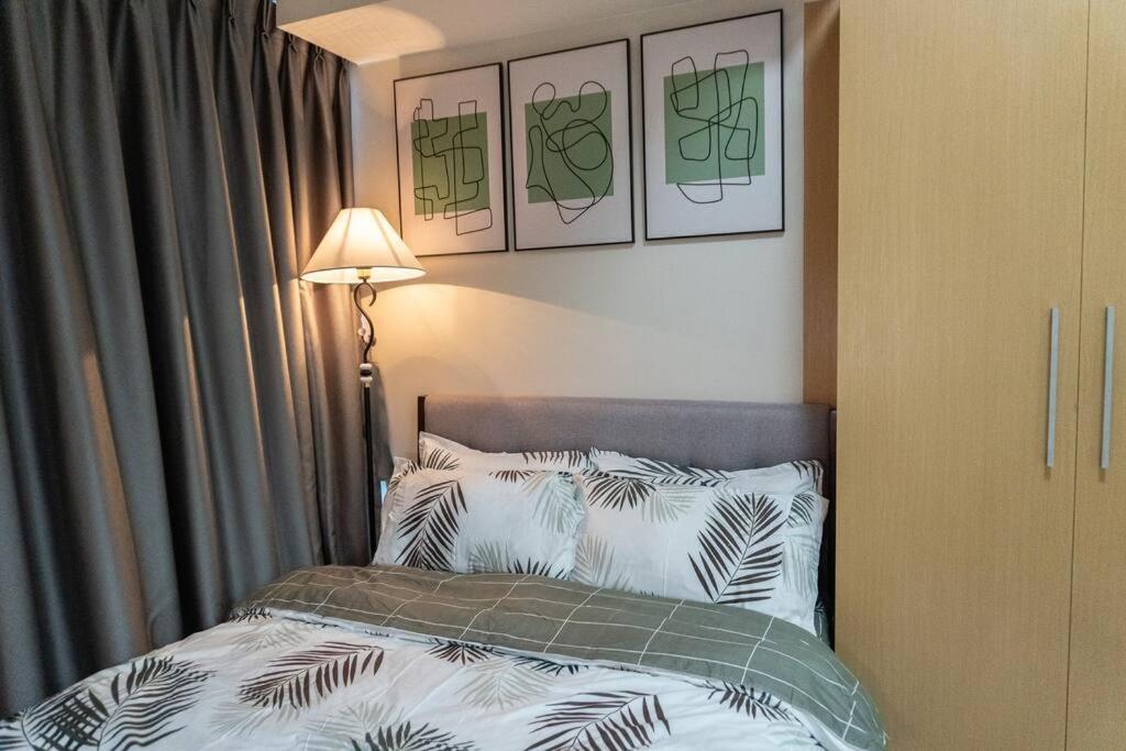A2J Luxury 2Br Bgc Uptown Suite Near Uptown Mall Manila Zewnętrze zdjęcie